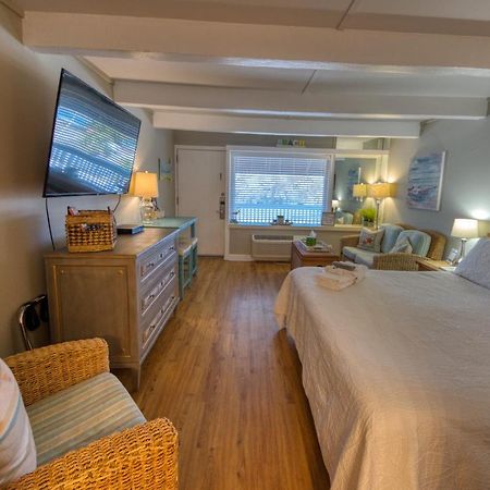 Waterway View Studio 2 W/ Pool, 1 Mile To Wrightsville Beach Wilmington Luaran gambar