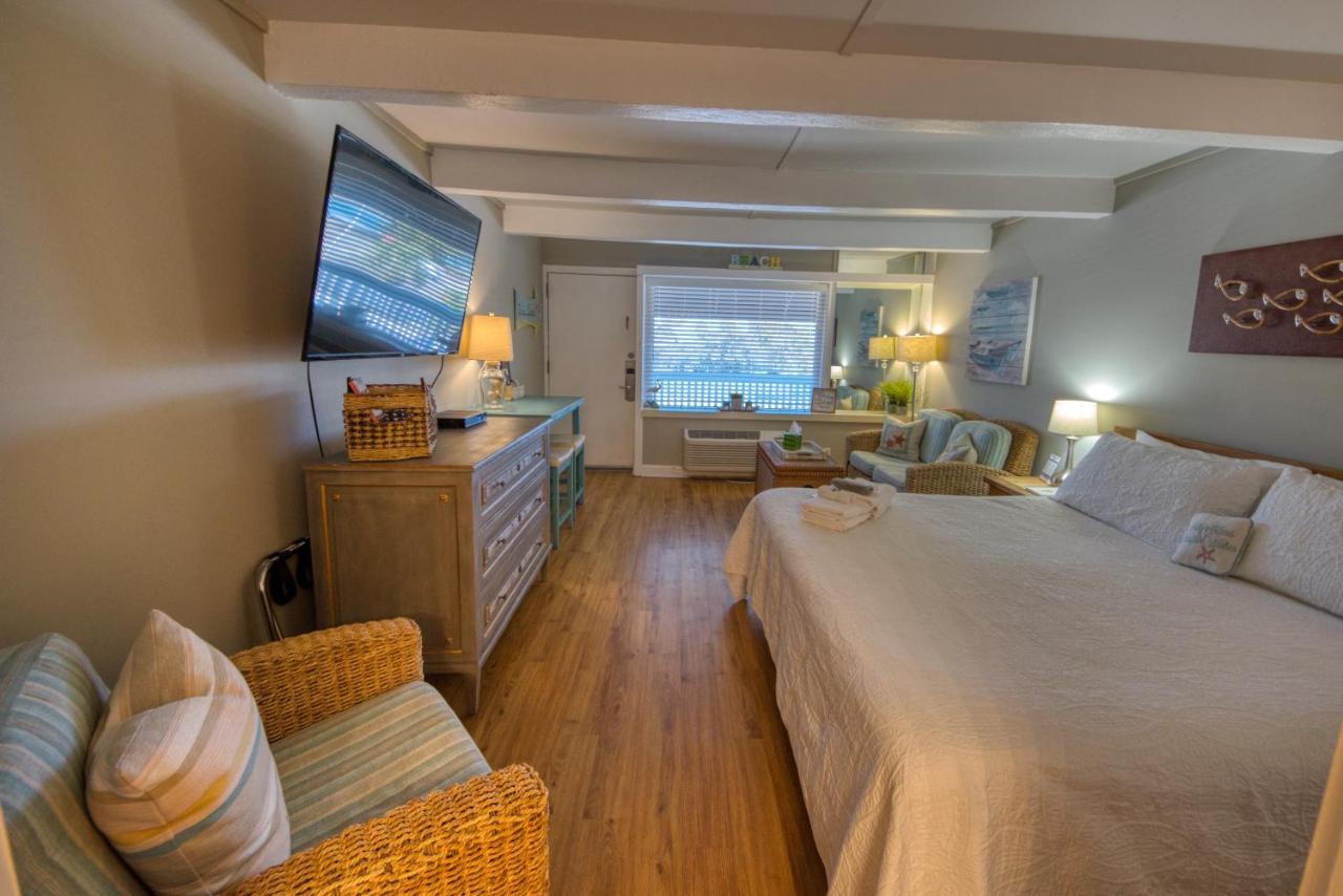 Waterway View Studio 2 W/ Pool, 1 Mile To Wrightsville Beach Wilmington Luaran gambar