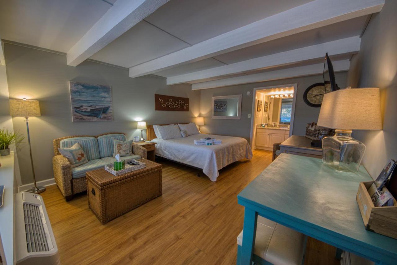 Waterway View Studio 2 W/ Pool, 1 Mile To Wrightsville Beach Wilmington Luaran gambar